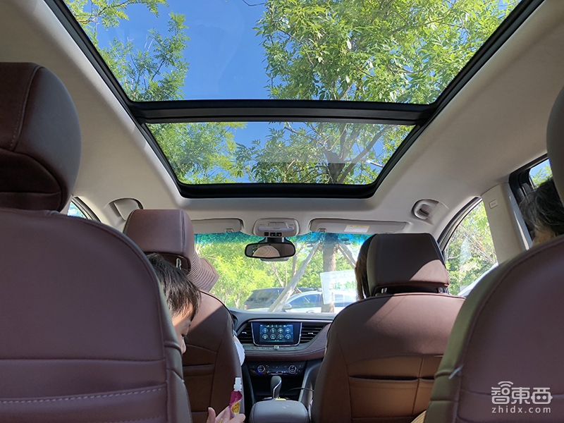 别克GL6中长途体验：实用的家庭乘坐者之车