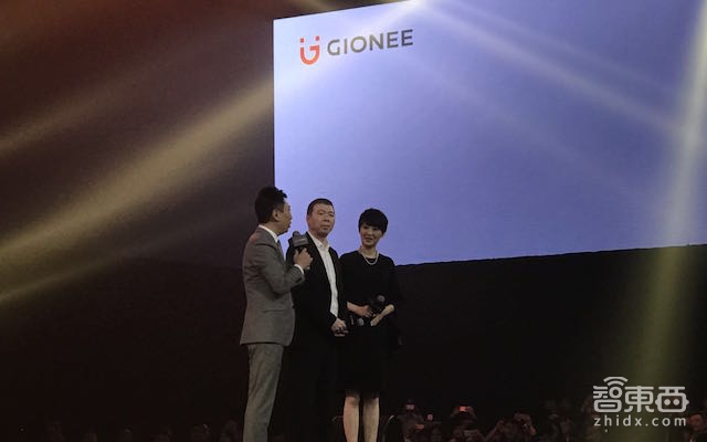 国产手机冲击万元机市场 金立年度旗舰手机落地