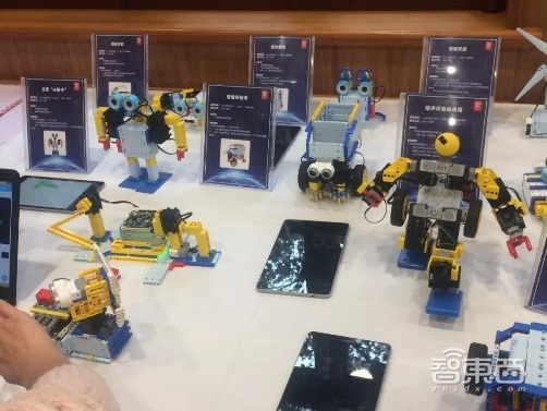 直击AI教育两大痛点!优必选携手知名高校打造科学化教材