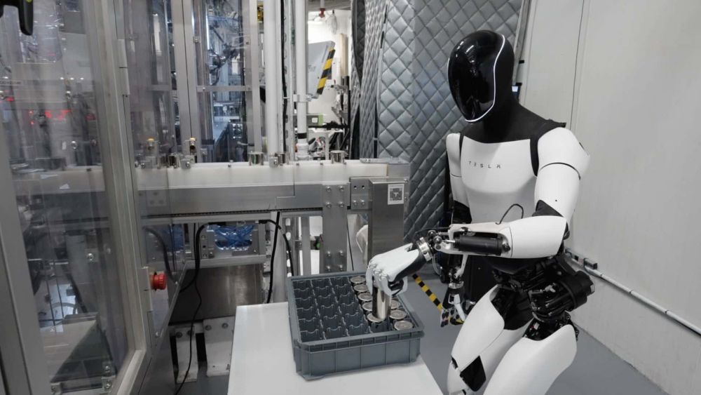 通用CEO炮轰加拿大取消电动车关税，喊话将动摇北美制造业根基