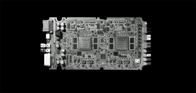 昨夜，特斯拉公布最強(qiáng)自動駕駛芯片 2020年部署無人出租車隊(duì)