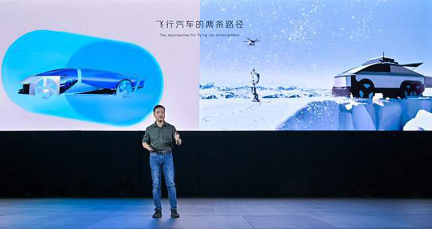 连续亏钱却执着造“飞机”，小鹏的路是不是走歪了？