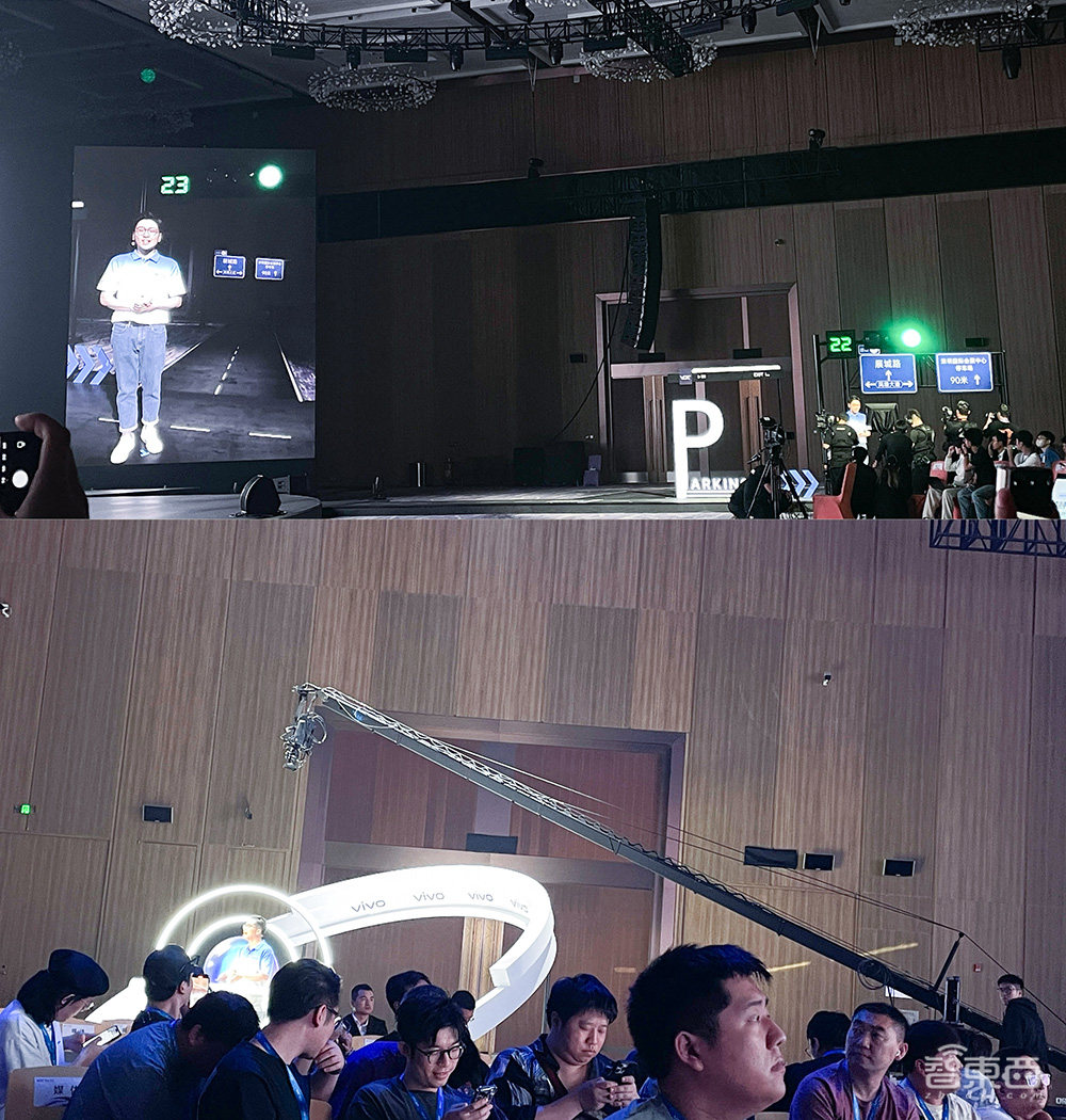 vivo连发5个自研大模型,亮出自研操作系统大招,130亿参数大模型手机直接跑