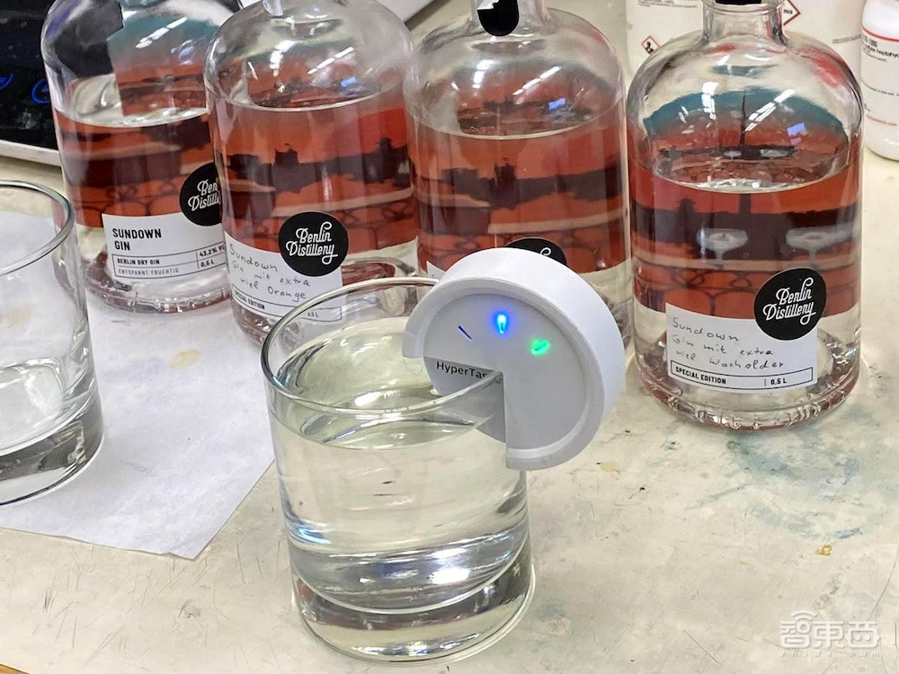 IBM研发“电子舌头”，16个传感器替代上千味蕾，能辨假酒！