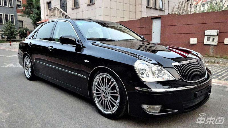 70周年大阅兵，红旗车迎高光时刻！揭秘60年荣辱复兴路