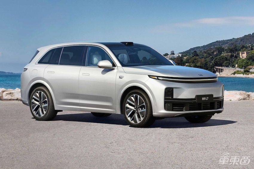 蔚小理抢着发新车，还有小米汽车首发，一文看尽十大重磅新车