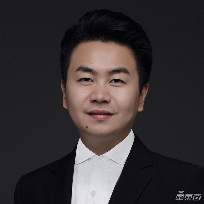 倒计时10天!年底最强自动驾驶峰会主会场嘉宾全揭晓 拆解智驾大模型、大算力与量产上车