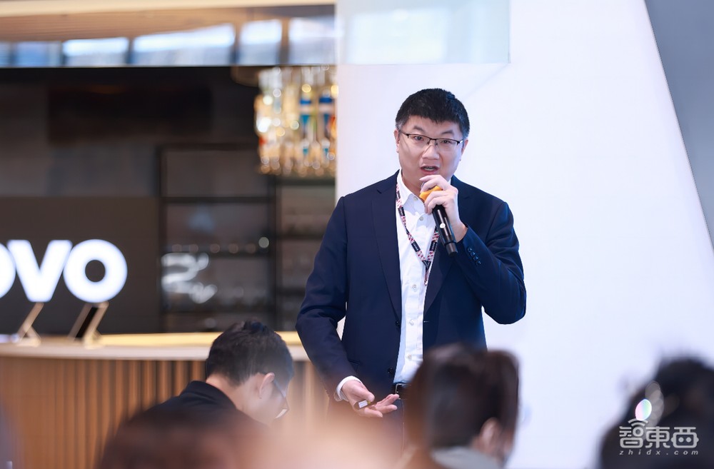 对话联想高管，AI大模型引爆算力产业变革，探秘天津零碳智造工厂