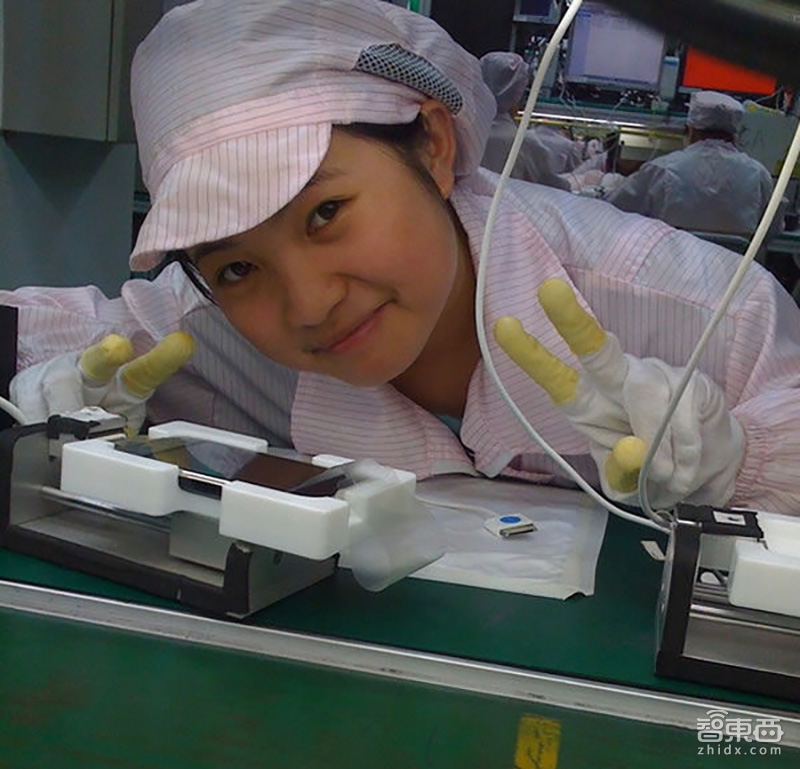 iPhone十年往事 最强八卦、黑话、笑梗在此!