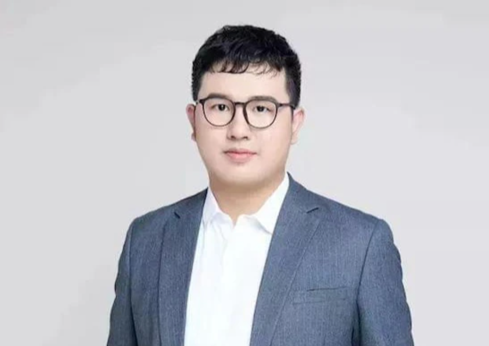 吴泳铭、李飞飞登《时代》百大AI人物封面，华为何庭波上榜，共11位华人
