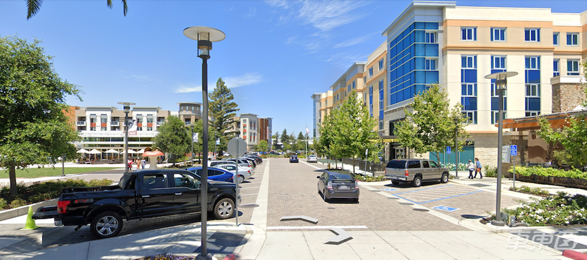 苹果玩不转自动驾驶？