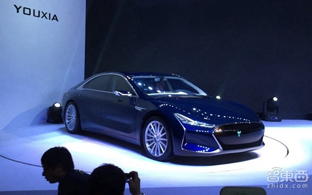 智东西晚报:Nest接盘谷歌眼镜 无人机遭封杀