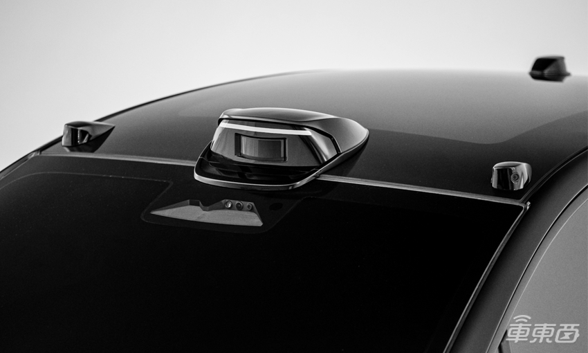 威马首款轿车发布!三颗激光雷达+4颗英伟达计算芯片,最远能跑700公里