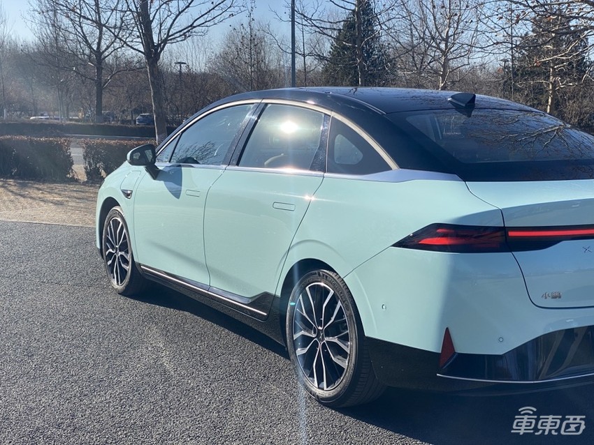 小鹏P5极寒测试：综合续航430km，有个“秘密武器”让冬季续航更好