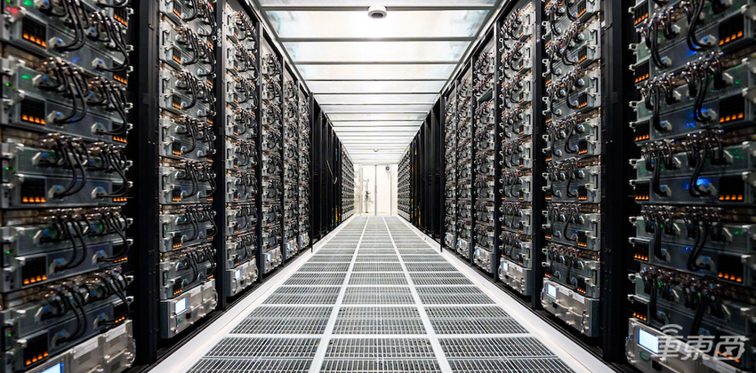 特斯拉入门车今年量产，FSD年内进入中国！马斯克股东会透露六大秘密