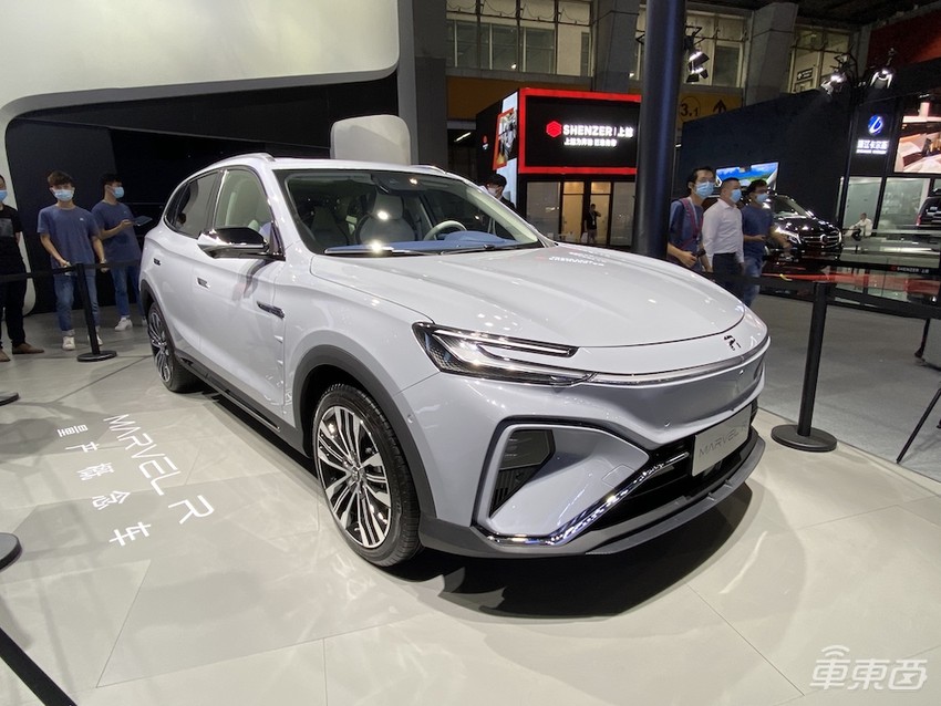 今年最后一场汽车盛会!奔驰最豪SUV开卖,大牌纯电车扎堆亮相