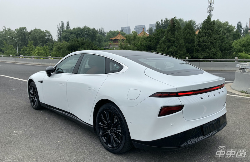 搞新能源汽车，上海太猛了