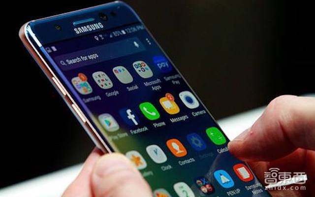 智东西晚报:蔚来汽车完成数亿美元融资,人脸识别平台可被照片骗过