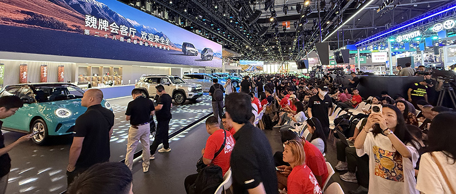 张雨绮任首席体验官！全新坦克500两小时大定破12000台