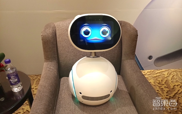 对话华硕董事长施崇棠:造机器人,把每一分钱都花在刀口上