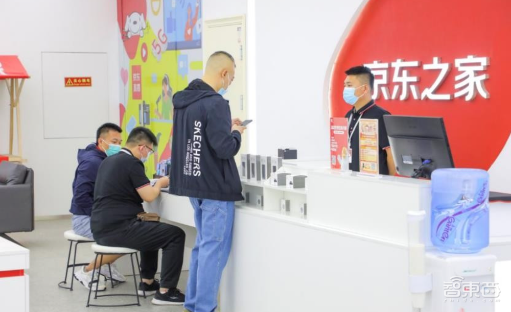 手机618战绩家家“销冠”:真回血,还是打肿脸充胖子?