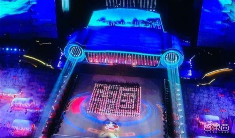 2019春晚十大黑科技：从飞天汽车到机器人弹琴伴舞，你看懂了吗？