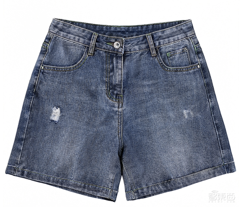 480块GPU跑出万亿参数！阿里推“低碳版”AI大模型，能耗降8成