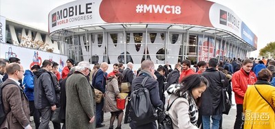 MWC现场深度：手机电脑通通被AI，5G真来了！