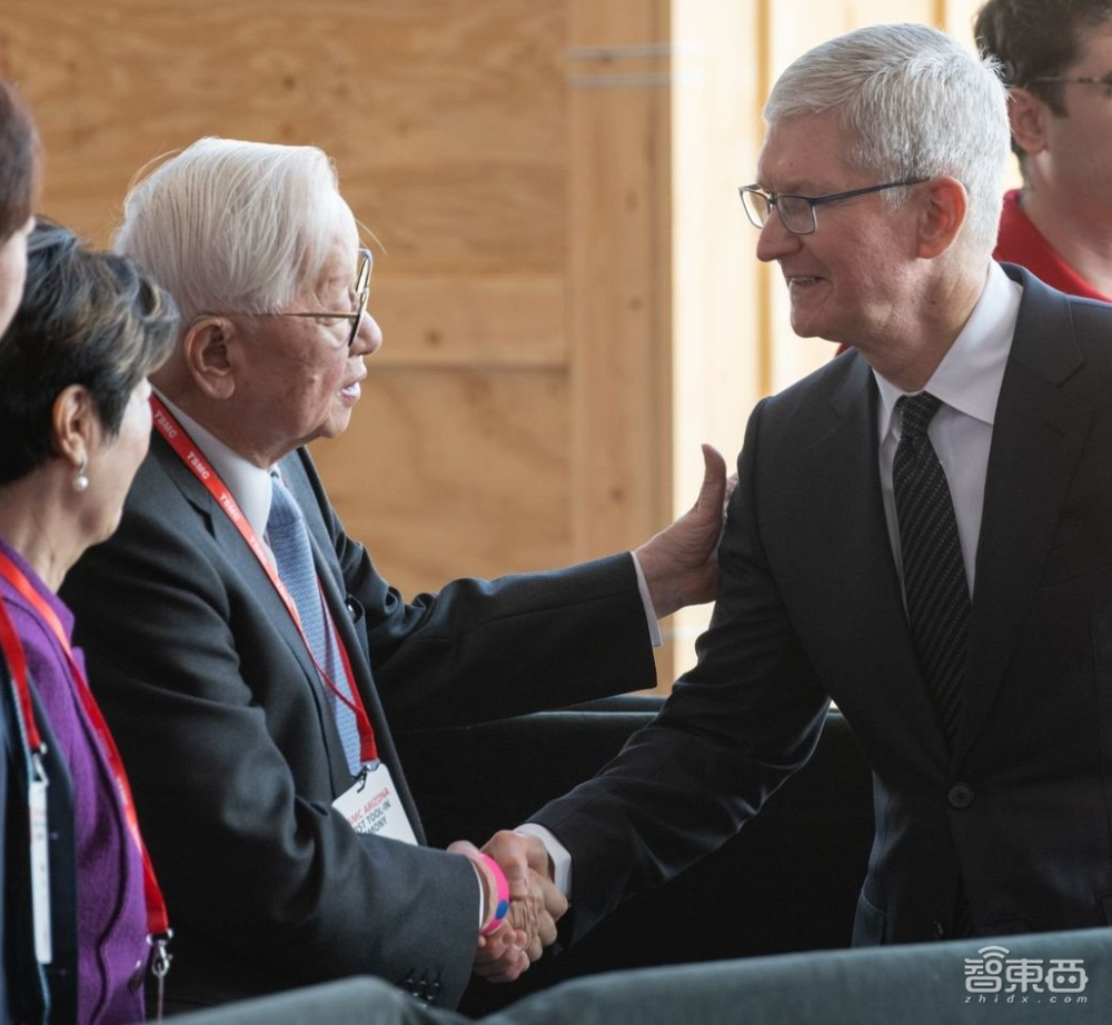 深度对话张忠谋90分钟：复盘台积电创业史，55岁创业年龄大是优势，曾一心追求财务稳定