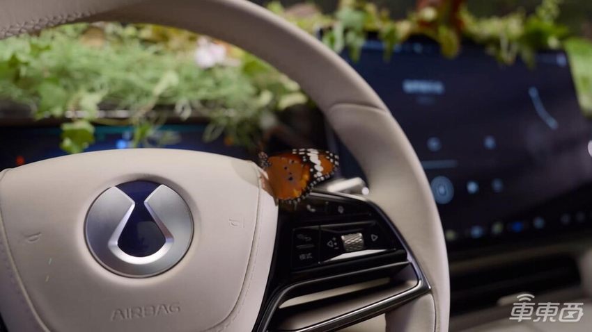 开启智能化的下半场,腾势N7帝瓦雷智能座舱,试过都说好!