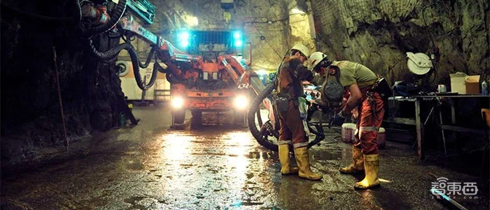 山洞迷路？救你的可能是无人机！无GPS、通信环境下也能定位