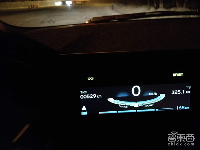 奔驰宝马分时租赁竟这样:Smart车窗落鸟屎 i3趴窝两次!