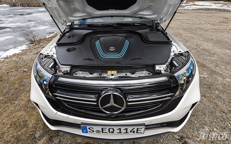 试驾奔驰首款纯电SUV EQC:豪华有余 创新不足
