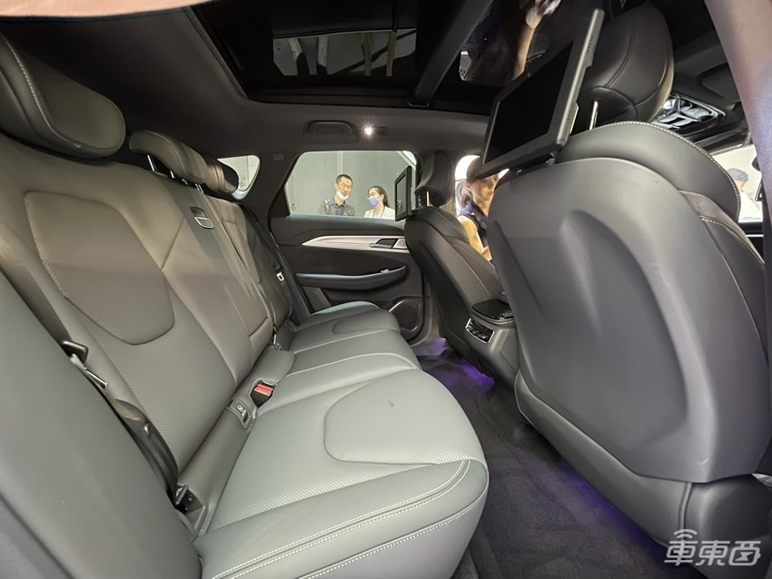 百度Apollo第五代无人车发布 整车成本48万，能代替专车司机