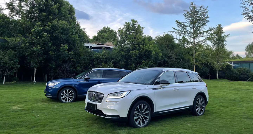 长沙试驾2022款林肯冒险家：红绿灯信息都在车机里，还有L2级自动驾驶