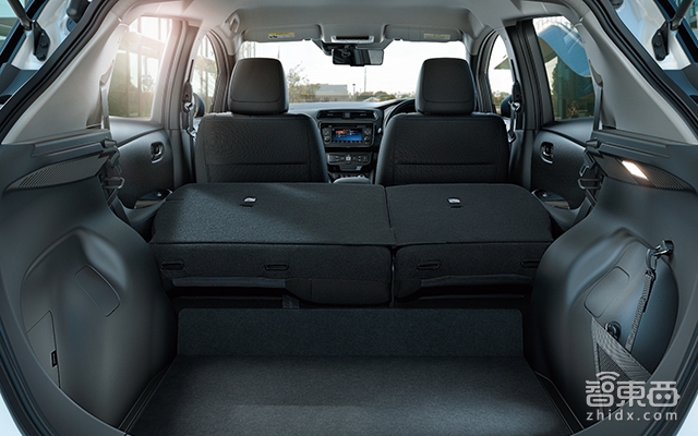 Model 3最强对手:这辆日产电车续航400公里还能自动驾驶