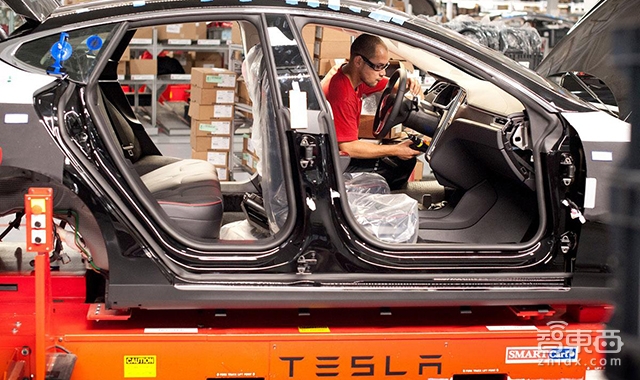 特斯拉工厂的血与泪:强制加班 累到急救!