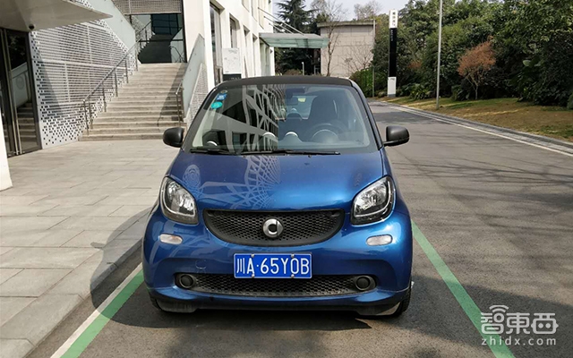 奔驰宝马分时租赁竟这样:Smart车窗落鸟屎 i3趴窝两次!