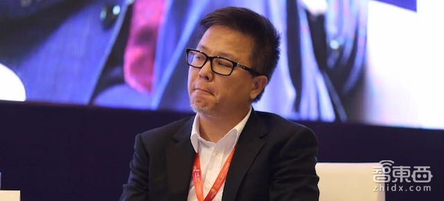 IT领袖峰会之无人驾驶:李开复看好慢速场景 蔚来汽车不带“互联网”论调