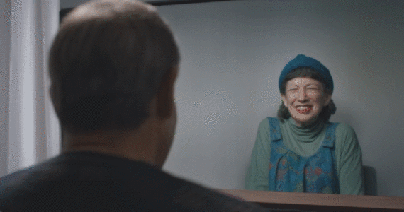 谷歌造出超酷“魔镜”:真人全息投影,宛如面对面聊天,要颠覆视频通话方式!