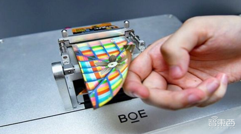 三年要把两大韩国巨头拉下马!国产屏幕上位之路