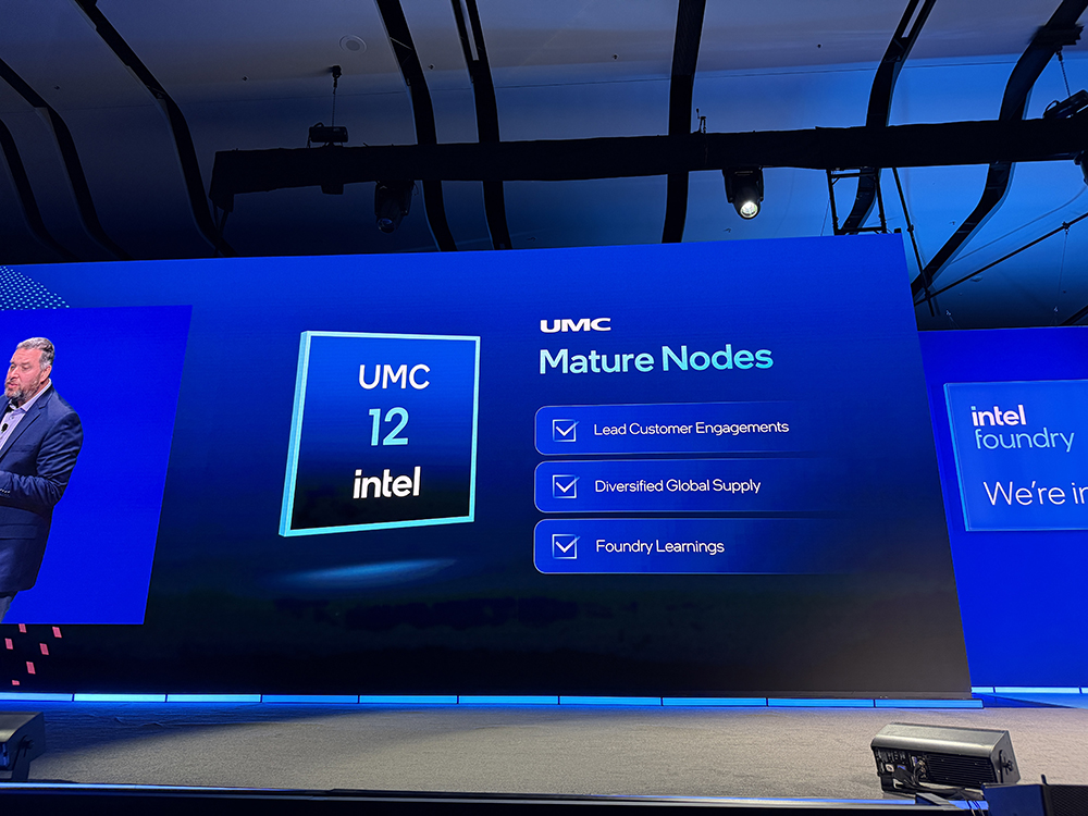 重磅:英特尔揭秘1.4nm细节!晒神秘AI芯片