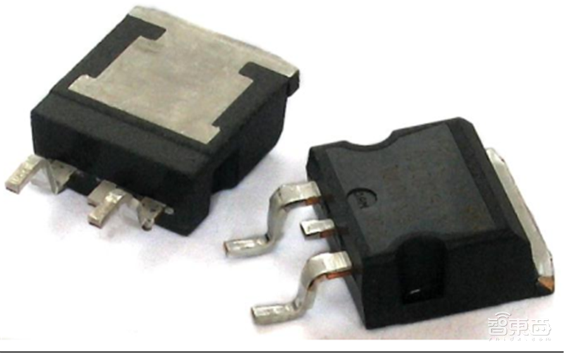 揭秘本土IC行业现状!国产替代三大黄金赛道,“赶英超美”最佳路线【附下载】| 智东西内参