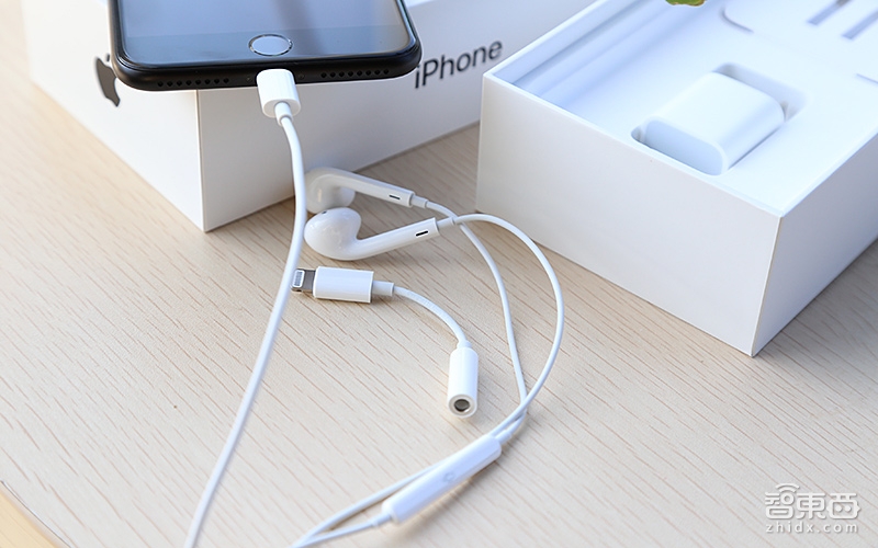 iPhone 7留下了这些彩蛋 深度体验发现细节之变