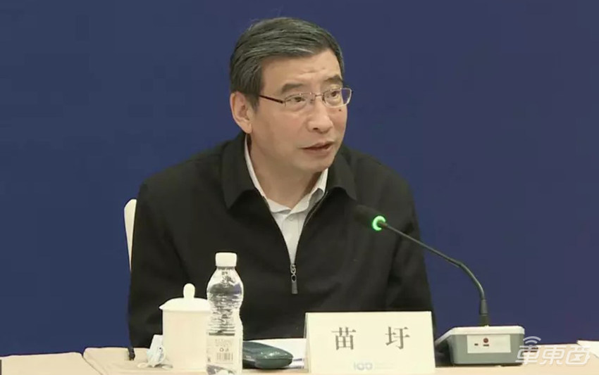 苗圩：新能源汽车不存在产能过剩，要避免投资冲动