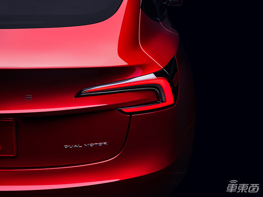 特斯拉新款Model 3涨价2.8万!内外饰均有调整,最快10月交付,你选择下单还是再等等?