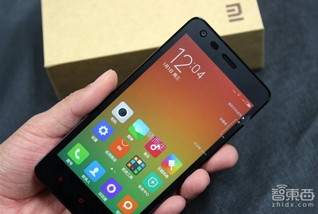 智东西晚报:“廉价版”特斯拉官方原型首曝光