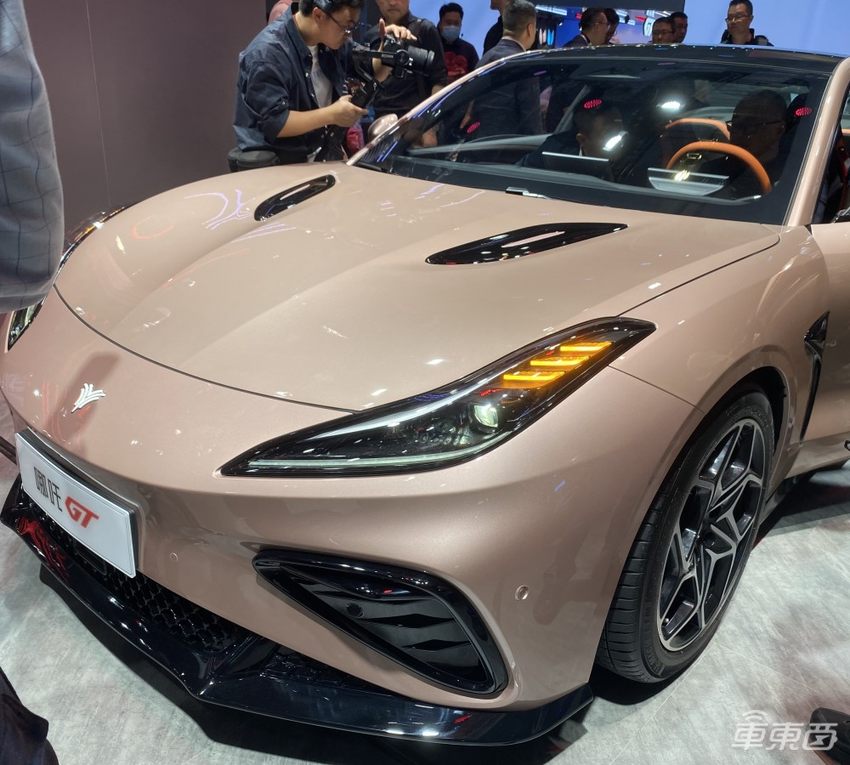 国产车风头盖过洋品牌！2023上海车展十大必看智能电动汽车