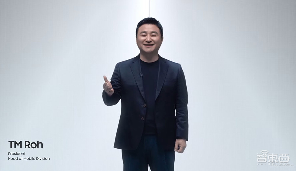 掌门人出狱在即，三星发防水折叠屏旗舰，首秀屏下摄像技术