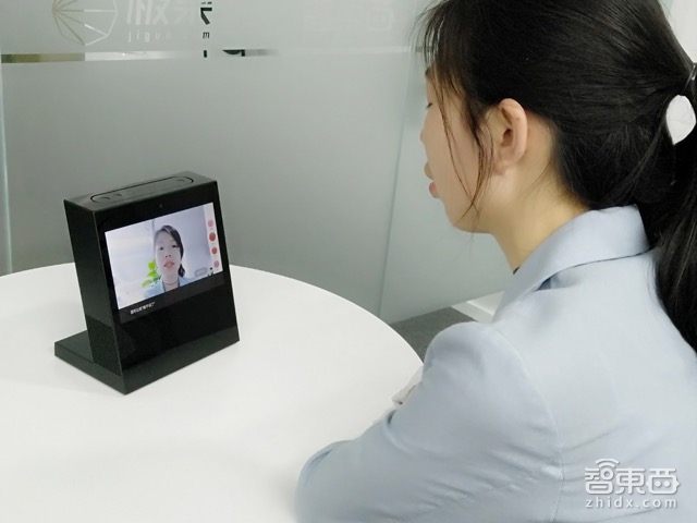 叮咚PLAY首发体验 mini音箱79元强势回应阿里小米价格战!